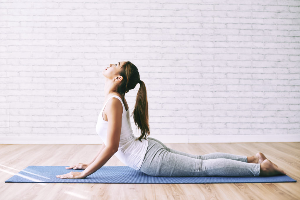 Voici 3 postures de Yoga à réaliser pour soulager les douleurs articulaires