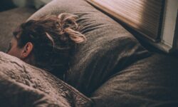4 astuces pour passer une bonne nuit de sommeil après le télétravail