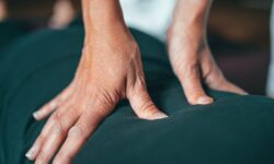 Massage au travail : Offrez une pause bien-être à vos collaborateurs